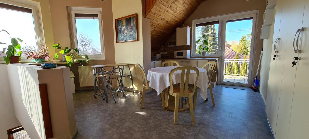 Hajas Familia Kiado Szobak Balatonmáriafürdő エクステリア 写真
